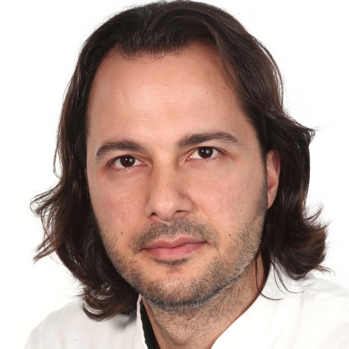 Ioannis Thomas