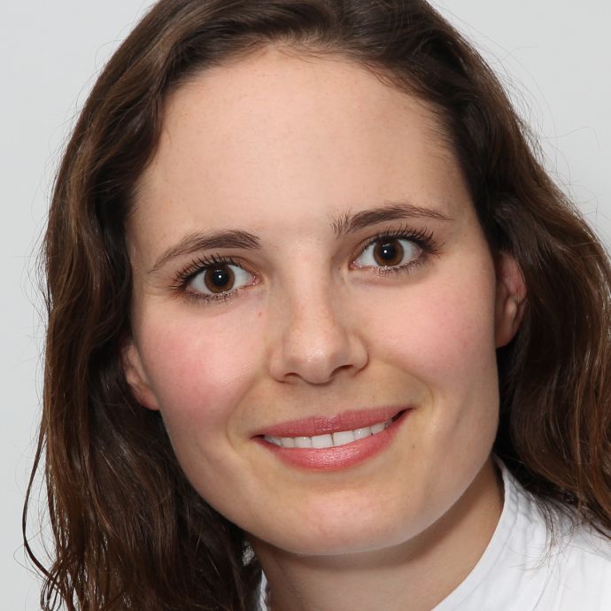Dr. med. Alexandra Saur