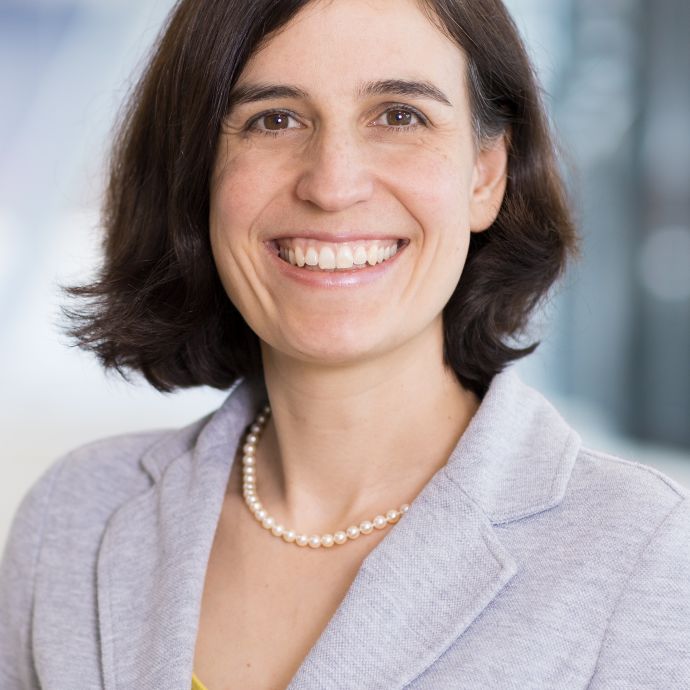 Dr. Nora Rapps