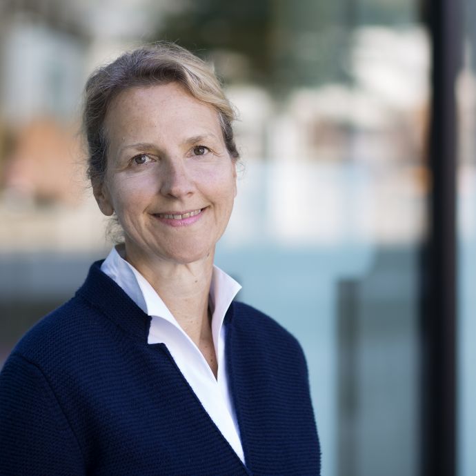 Dr. Nicola Weidner