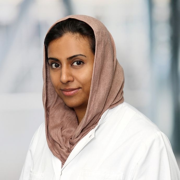 Dr. med. Bariya Bajwa