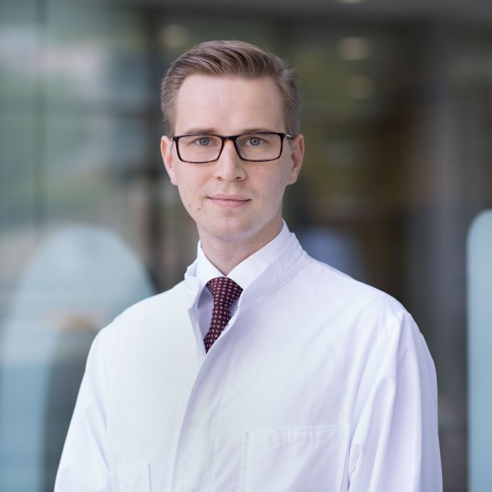 Dr. med. Thore Schade-Mann