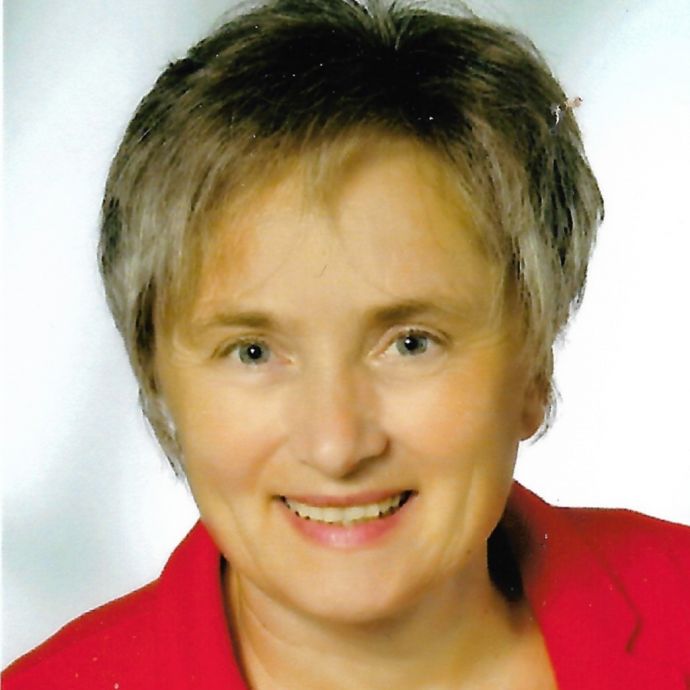  Elisabeth Lippert