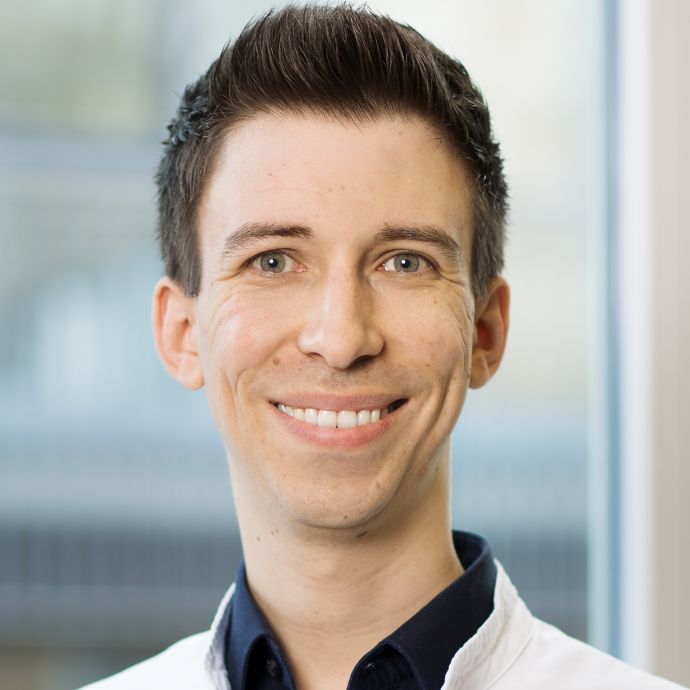 Dr. med. Michael Esser