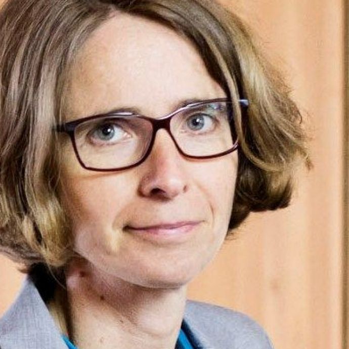 Prof. Dr. med. Stefanie Joos