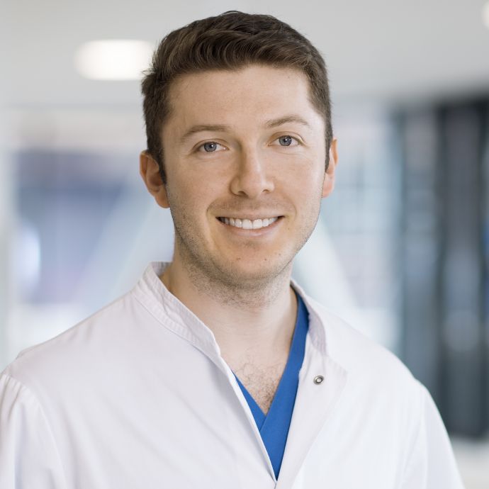 Dr. med. Rodrigo Sandoval Boburg