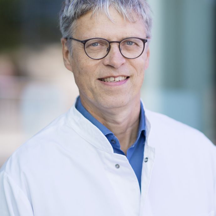 Prof. Dr. Stephan Zipfel