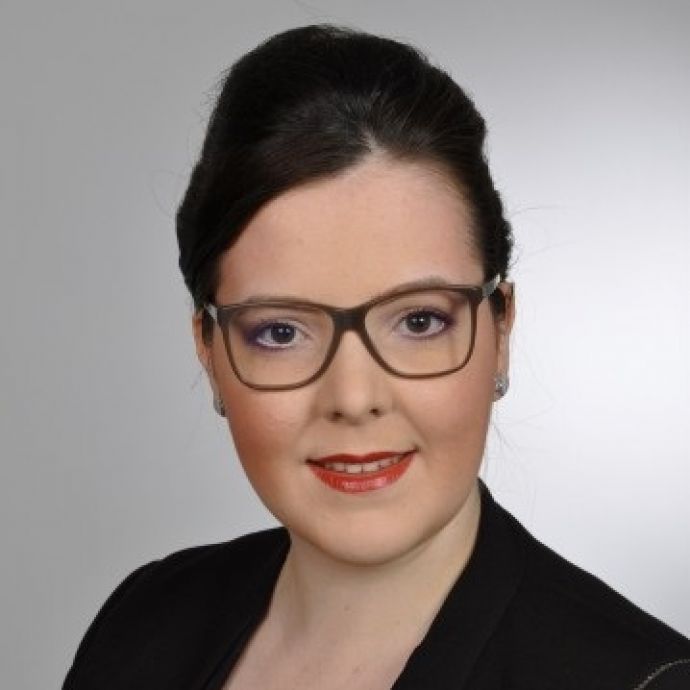 Dr. Anja Örgel