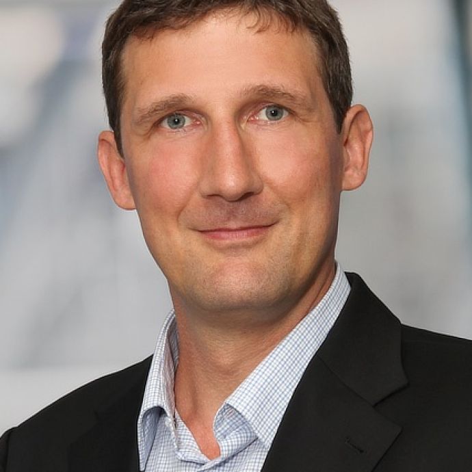 Dr. med. Nils Eisenhardt