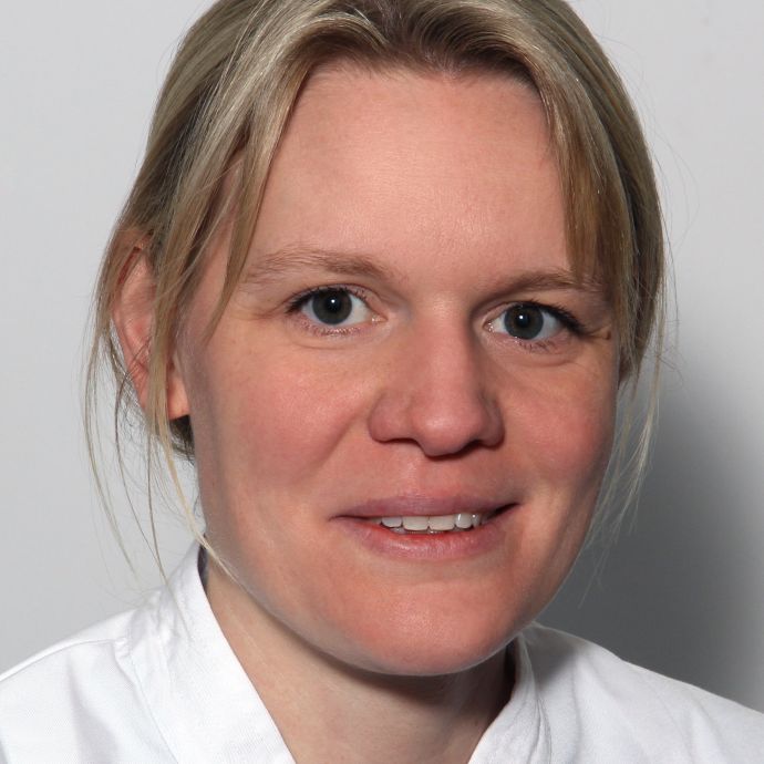 Dr. Andrea Finearty