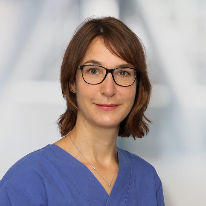 Dr. med. Julia Hoffmann