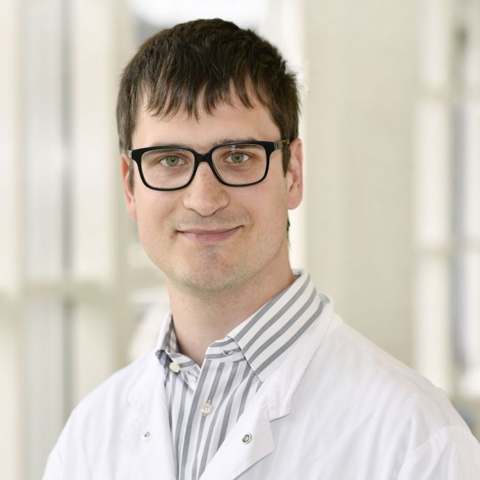 Dr. med. Christoph Ruschil