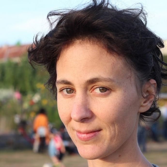 Frau Dr. Agnieszka Zuberer