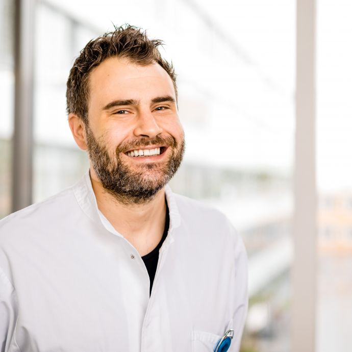 PD Dr. med. Dr. med. univ. Dominik Rath