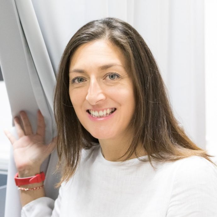 Dr. Marion Inostroza