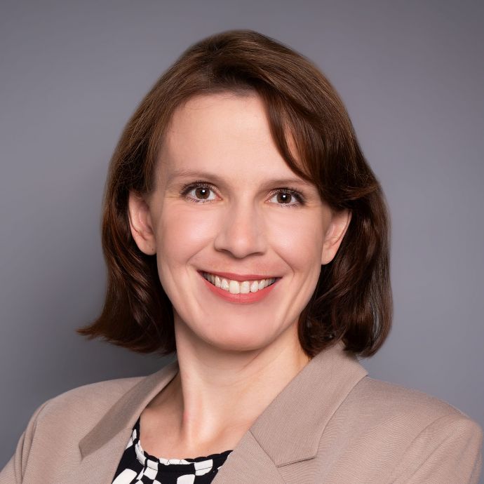  Sylvia Schrempf