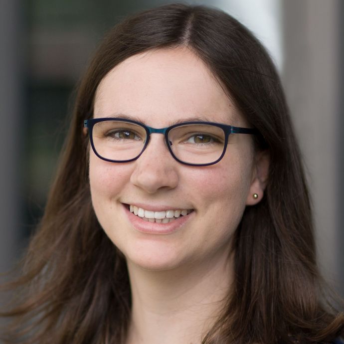 Dr. Simone Behrens