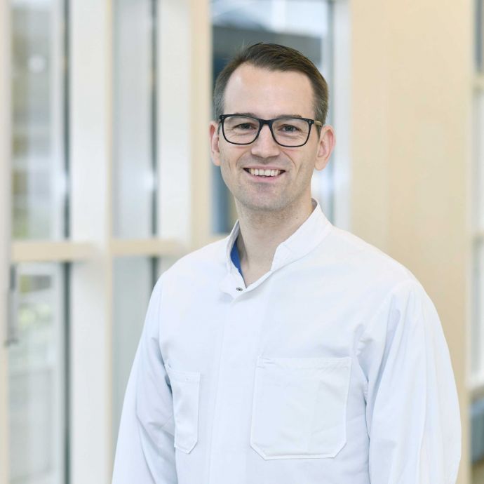 Dr. med. Christoph Salewski