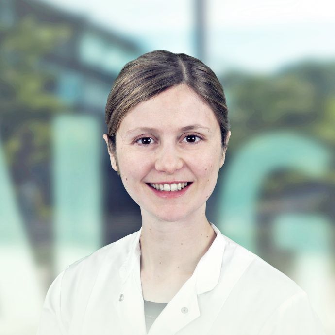 Dr. Alexandra Schweig