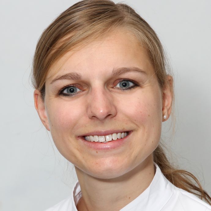 Dr. med. Stefanie Hummler