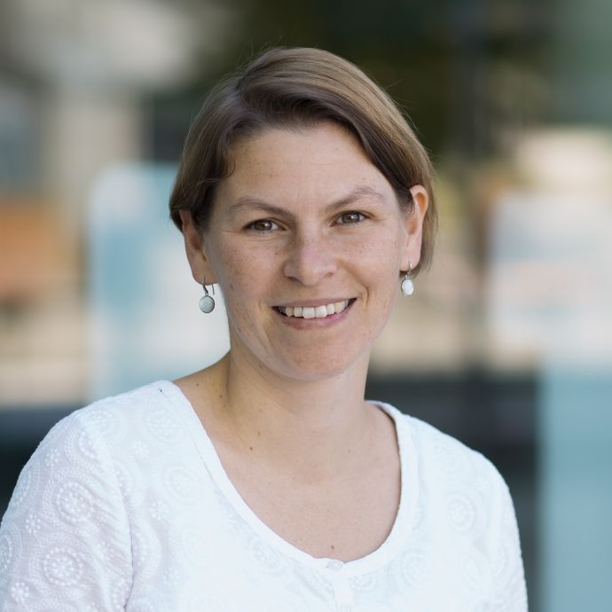 Prof. Dr. Katrin Giel