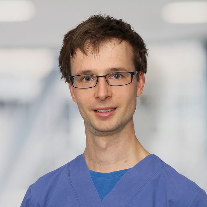 Dr. Martin Heideking