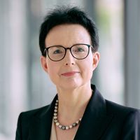 Porträt Prof. Dr. Ulrike Ernemann