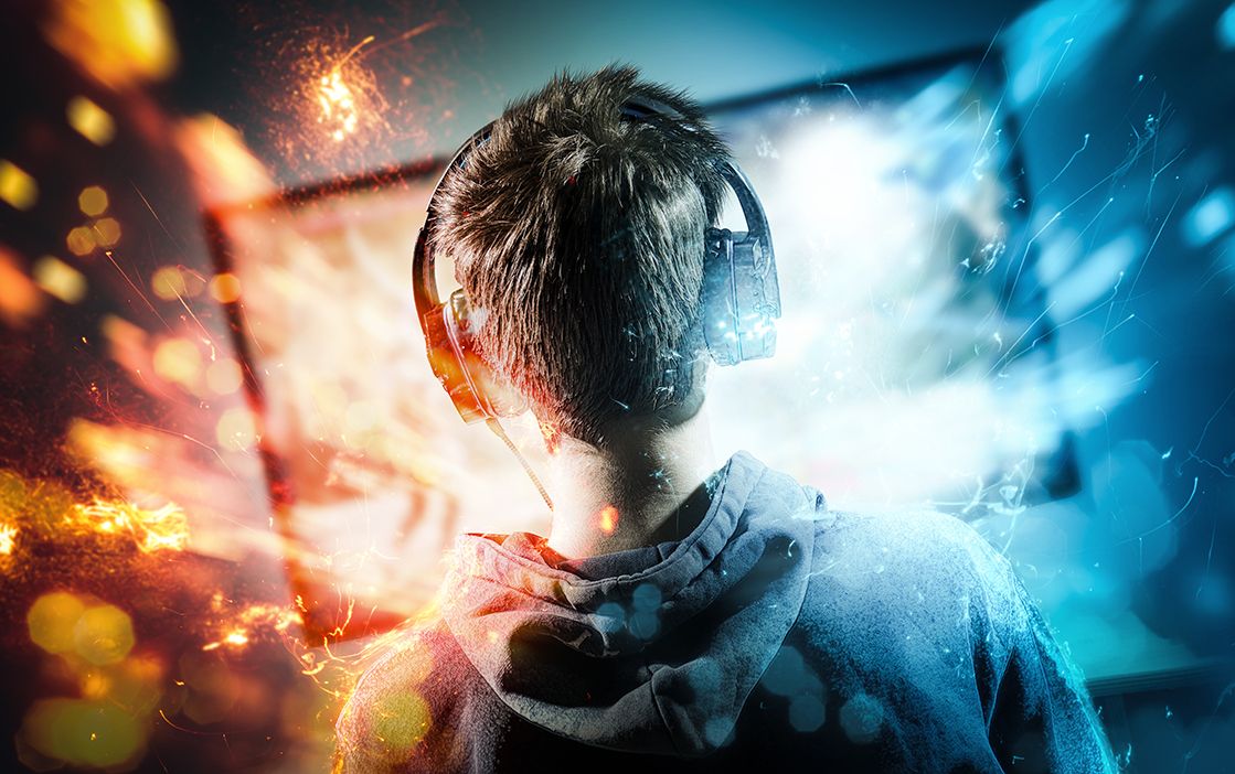 Junger Gamer beim Videospiel