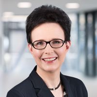 Porträt Prof. Dr. Ulrike Ernemann