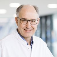 Portrait Apl. Prof. Dr. Christoph Berg