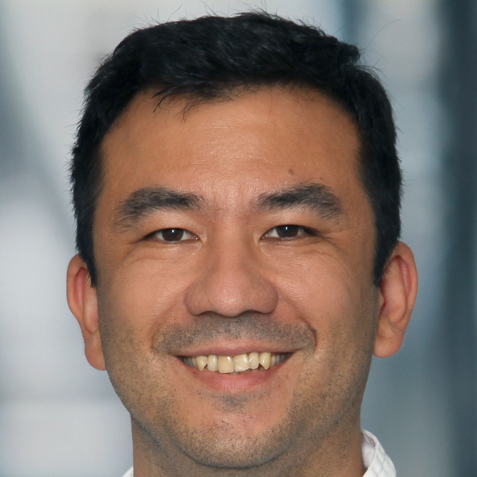 Dr. med. Kristian-Christos Ngamsri, MHBA