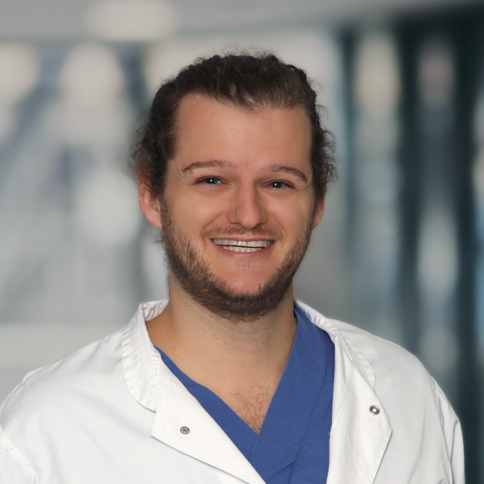 Dr. med. Phillip Engler