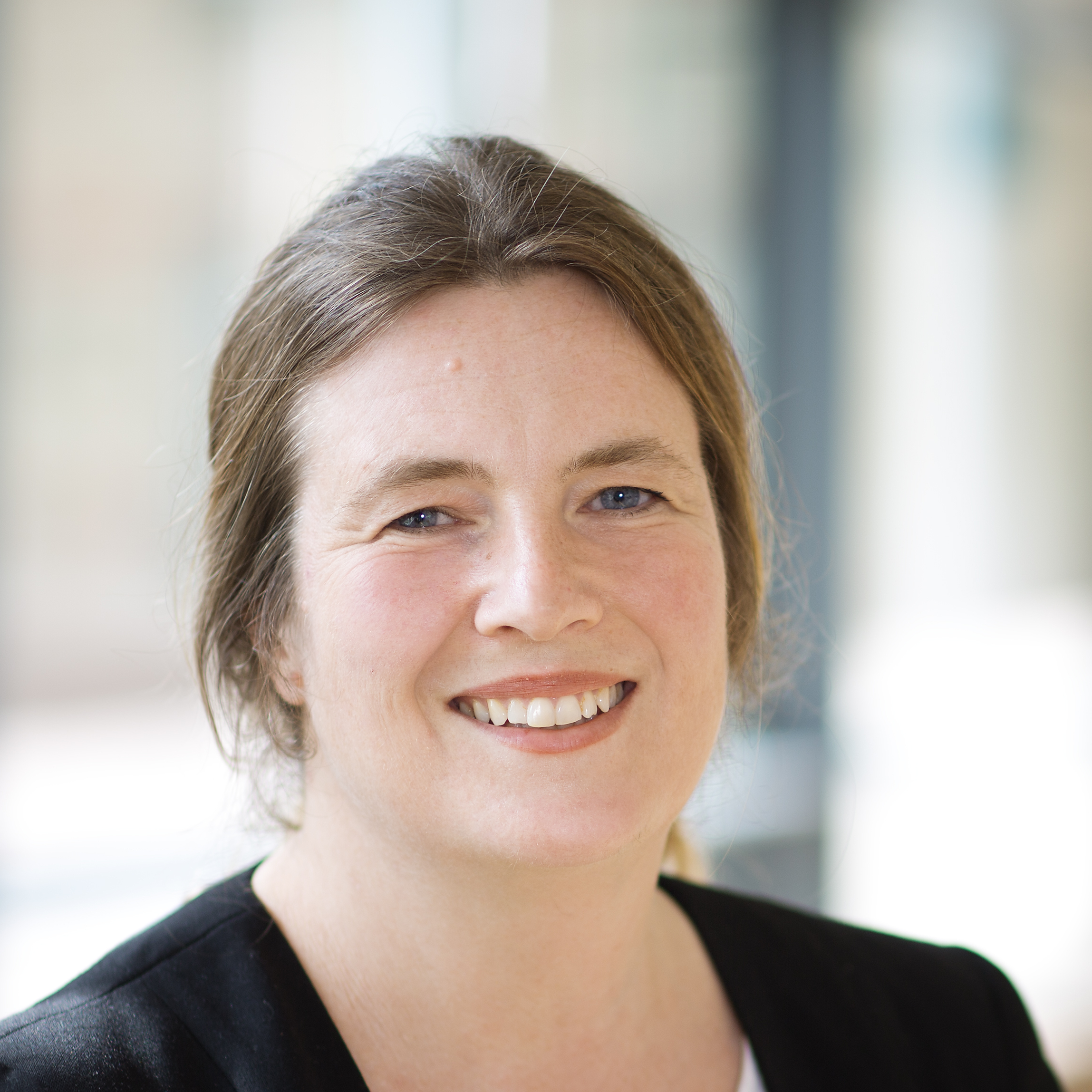 Prof. Dr. Annette Conzelmann