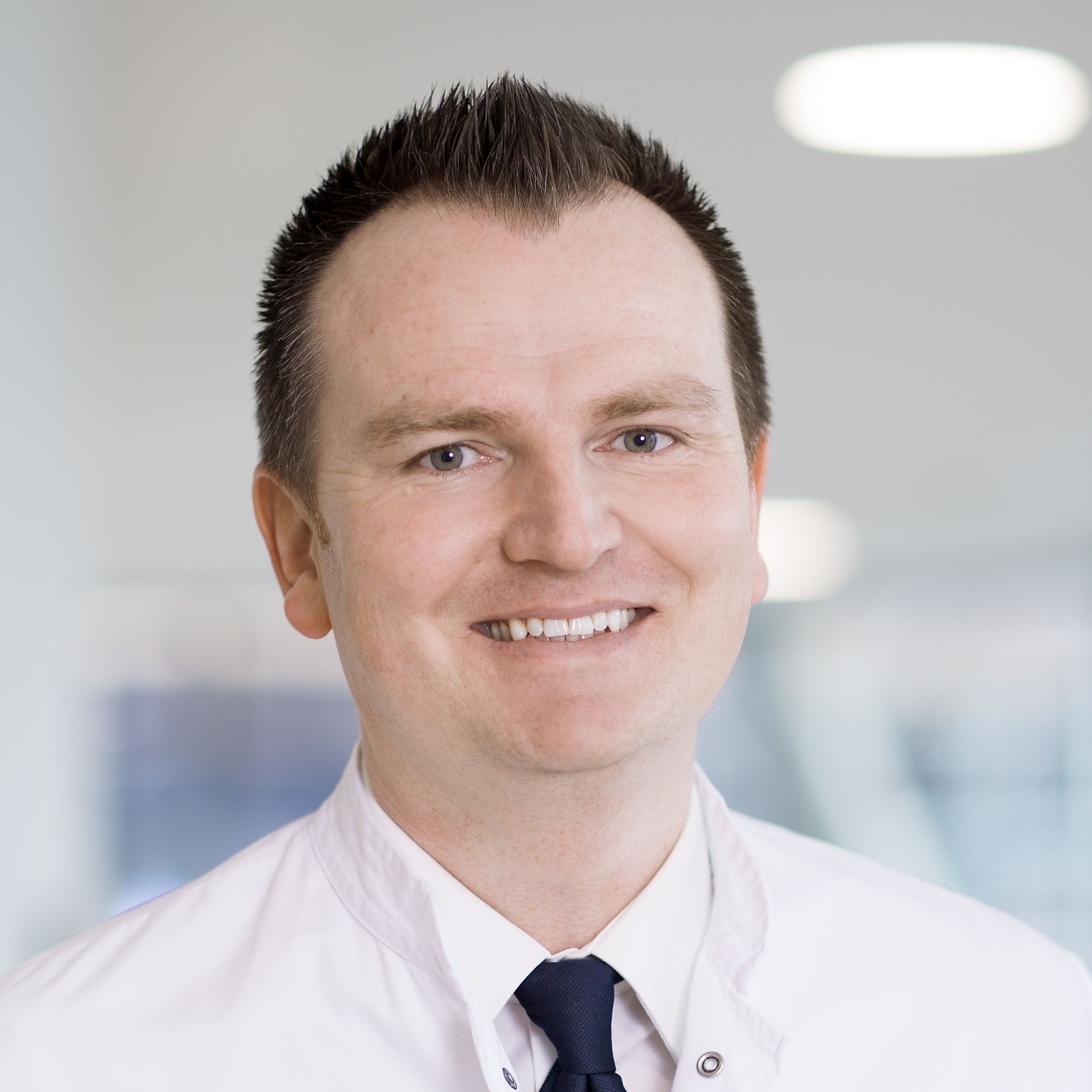 Prof. Dr. med. Tobias Röck, FEBO