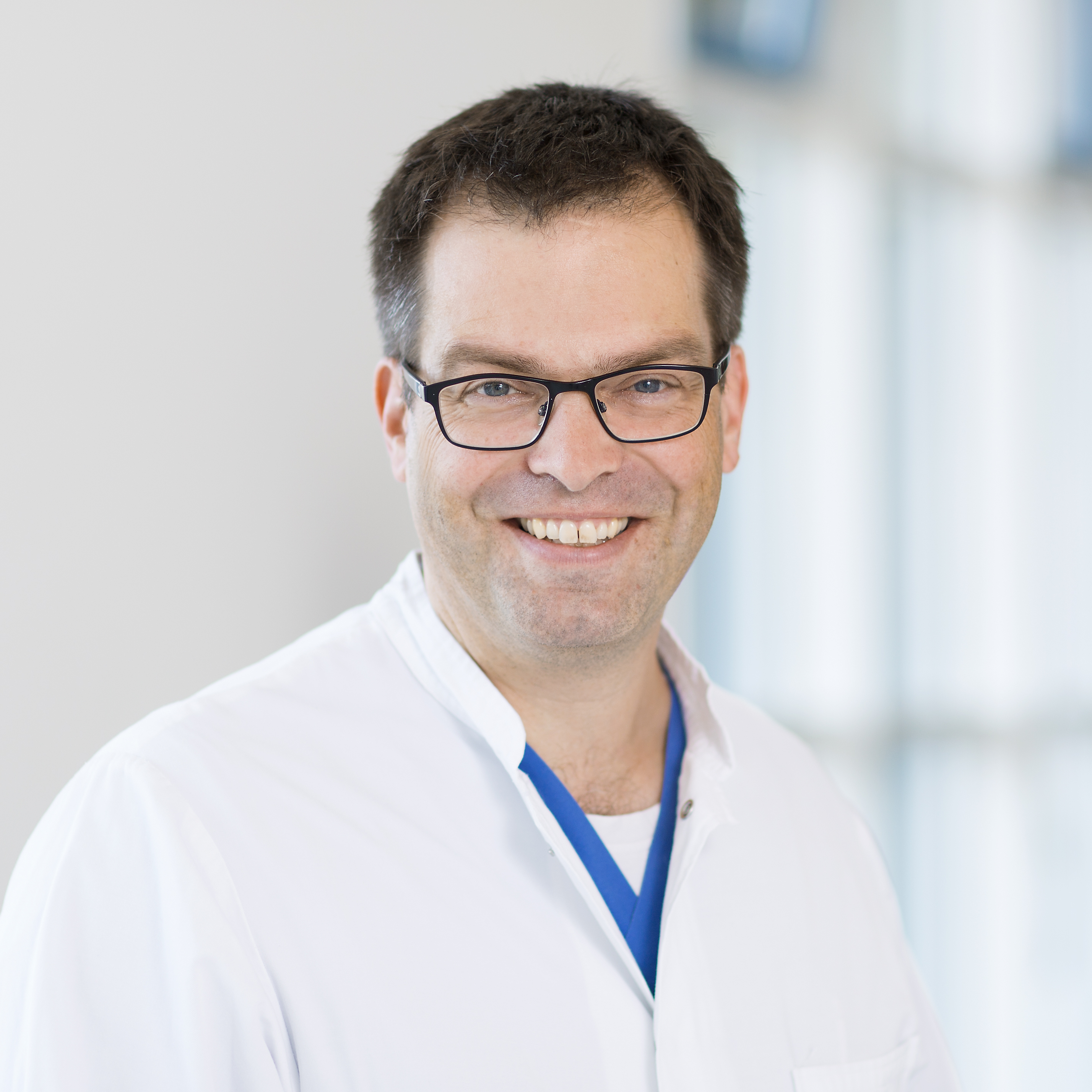 Dr. Christian Scheckenbach