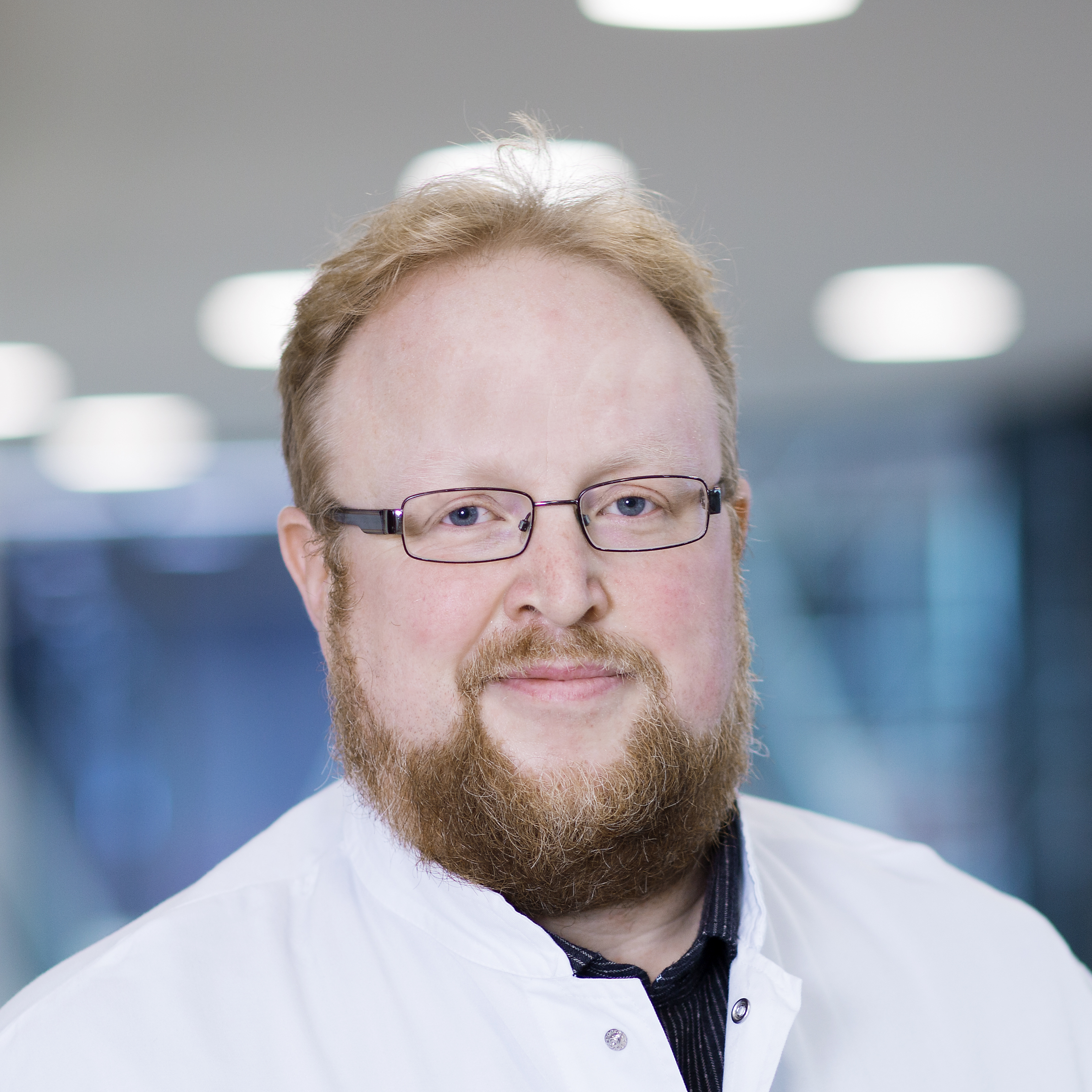 Dr. med. Florian Dresely