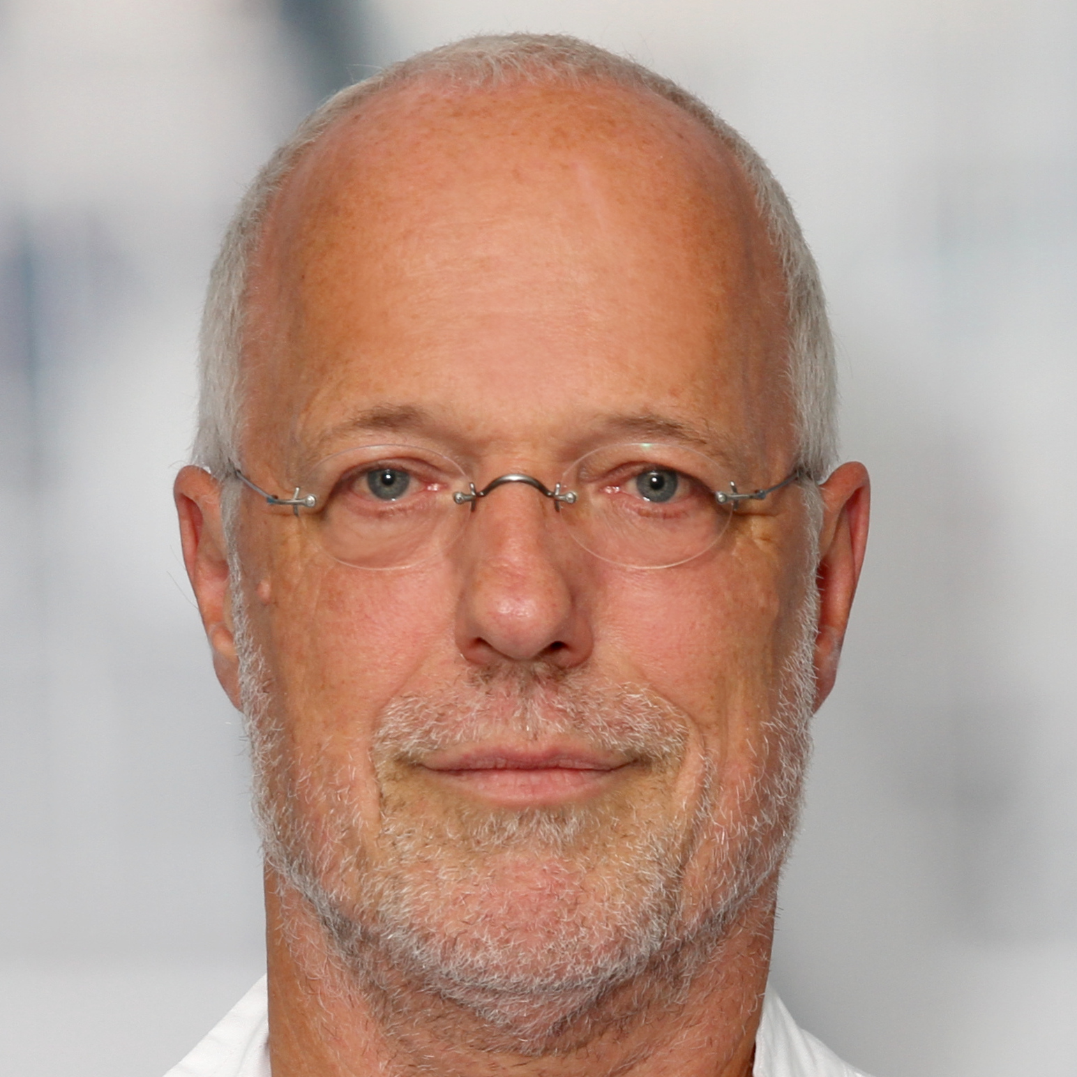 Dr. med. Jochen Steiner