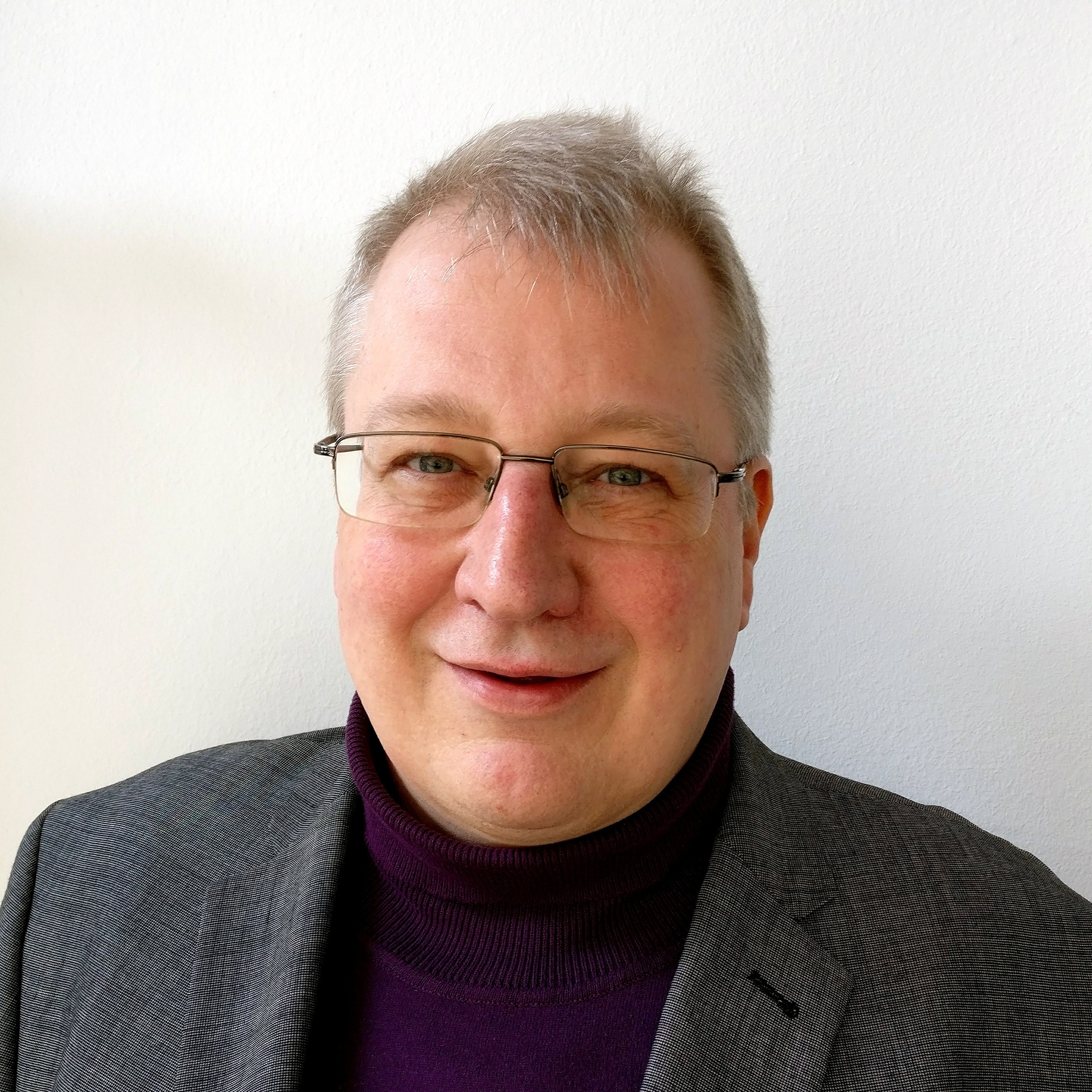 Dr. Kay Uwe Petersen