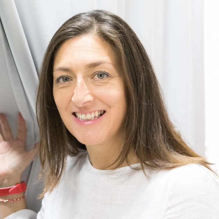 Dr. Marion Inostroza