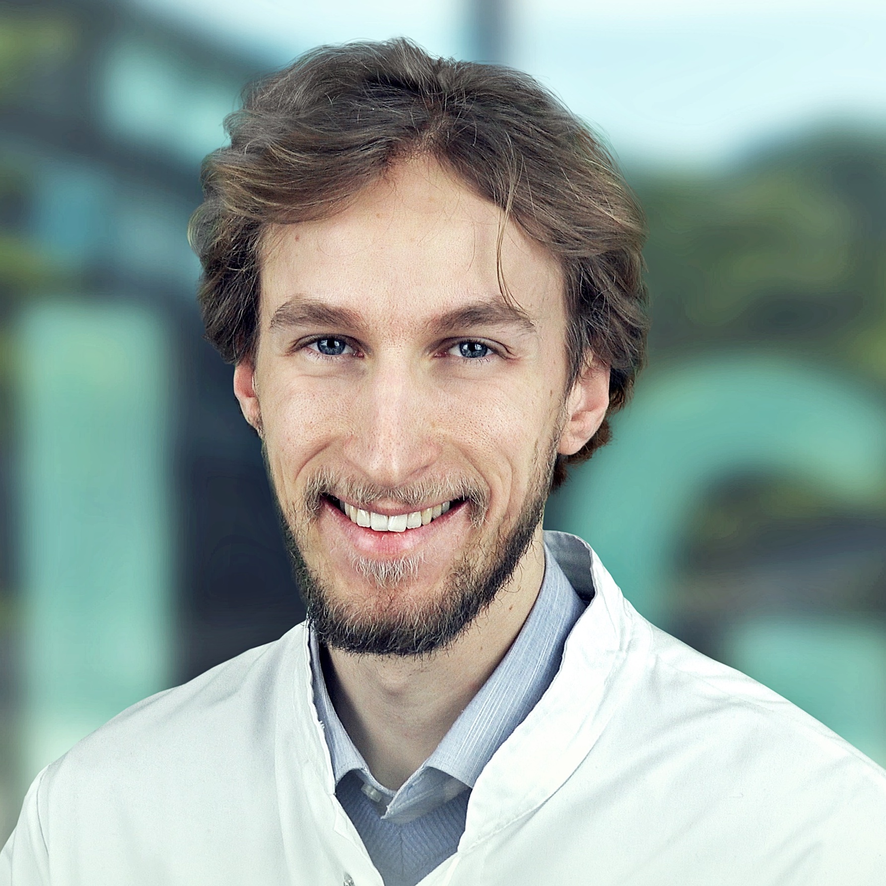 Dr.med.univ. (Split) Martin Kowalski, FEBO