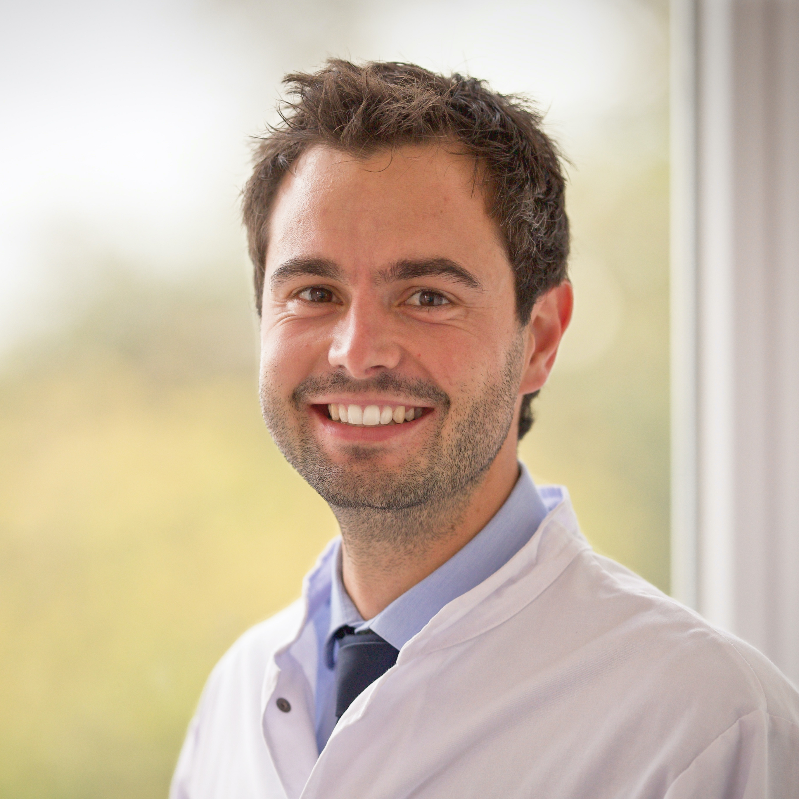 Dr. med. Lukas Schimunek