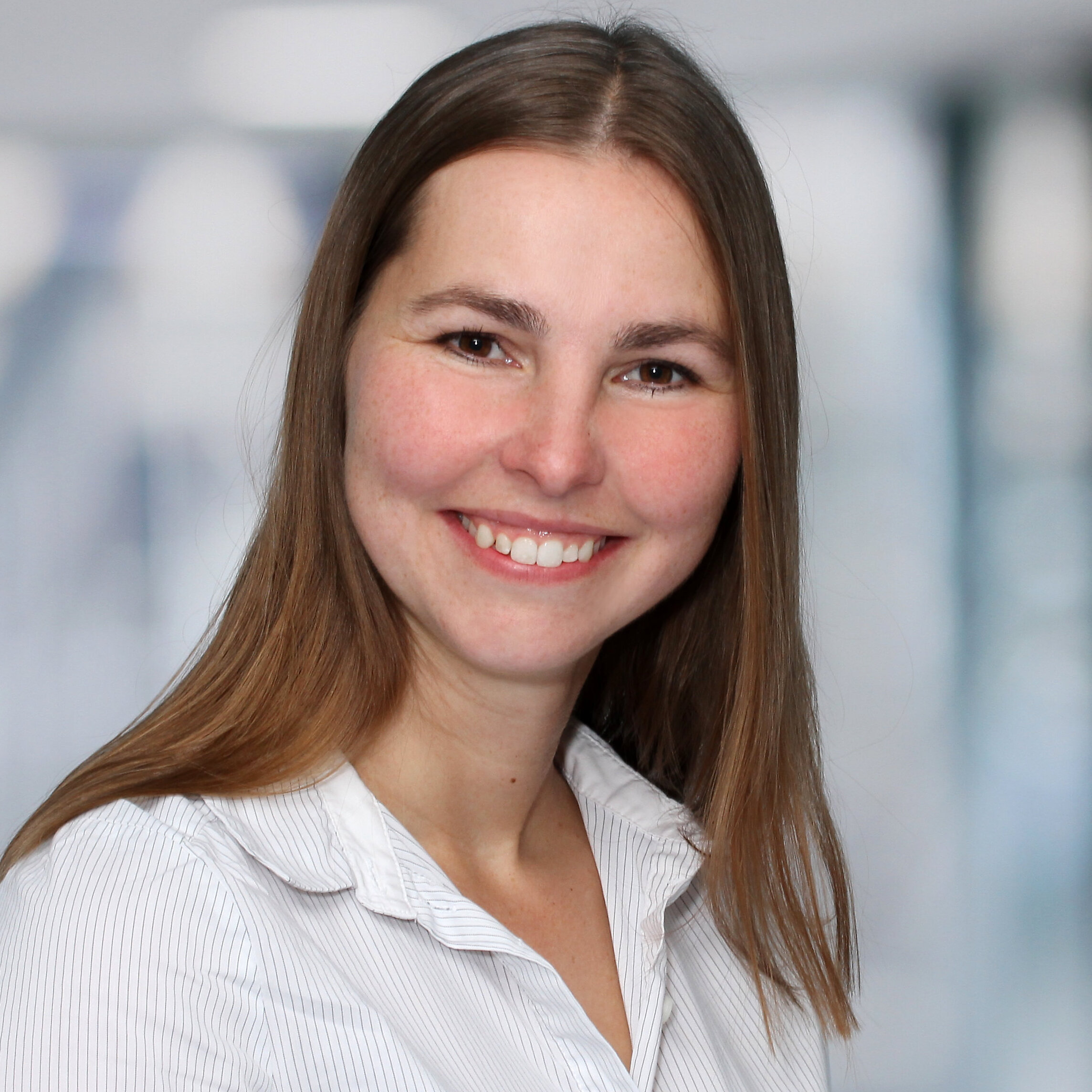 Frau PD Dr. Lisann Pelzl