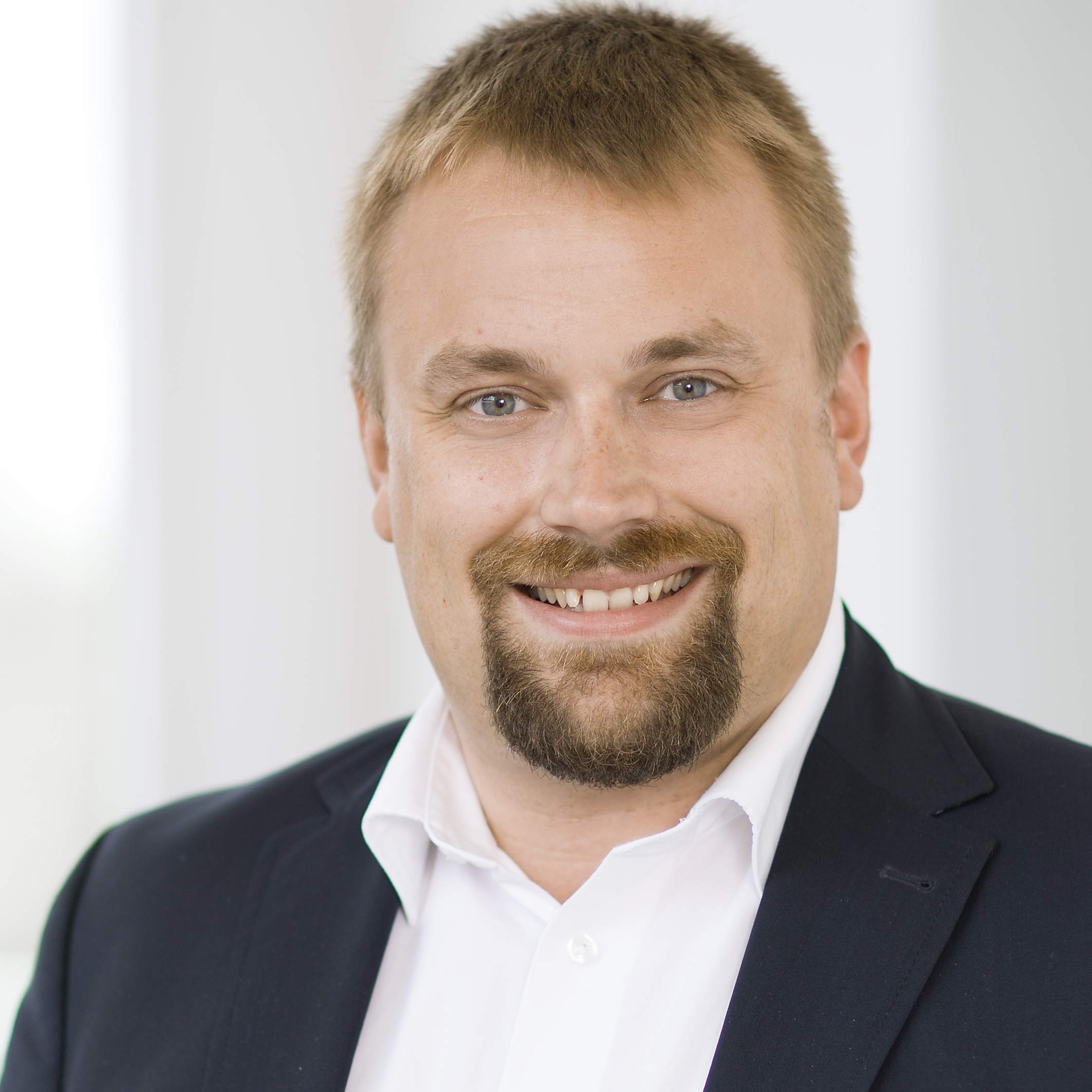 Dr. phil. Dr. PH Joachim Graf, M.A., M.Sc.