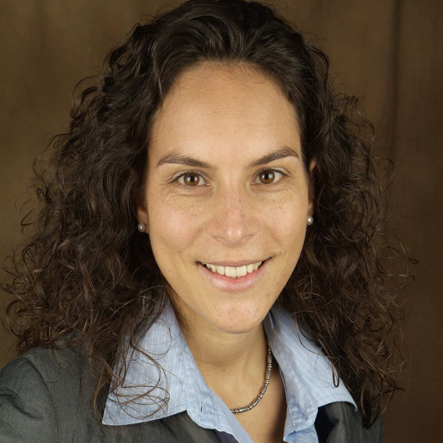 Dr. Julia Steinbacher