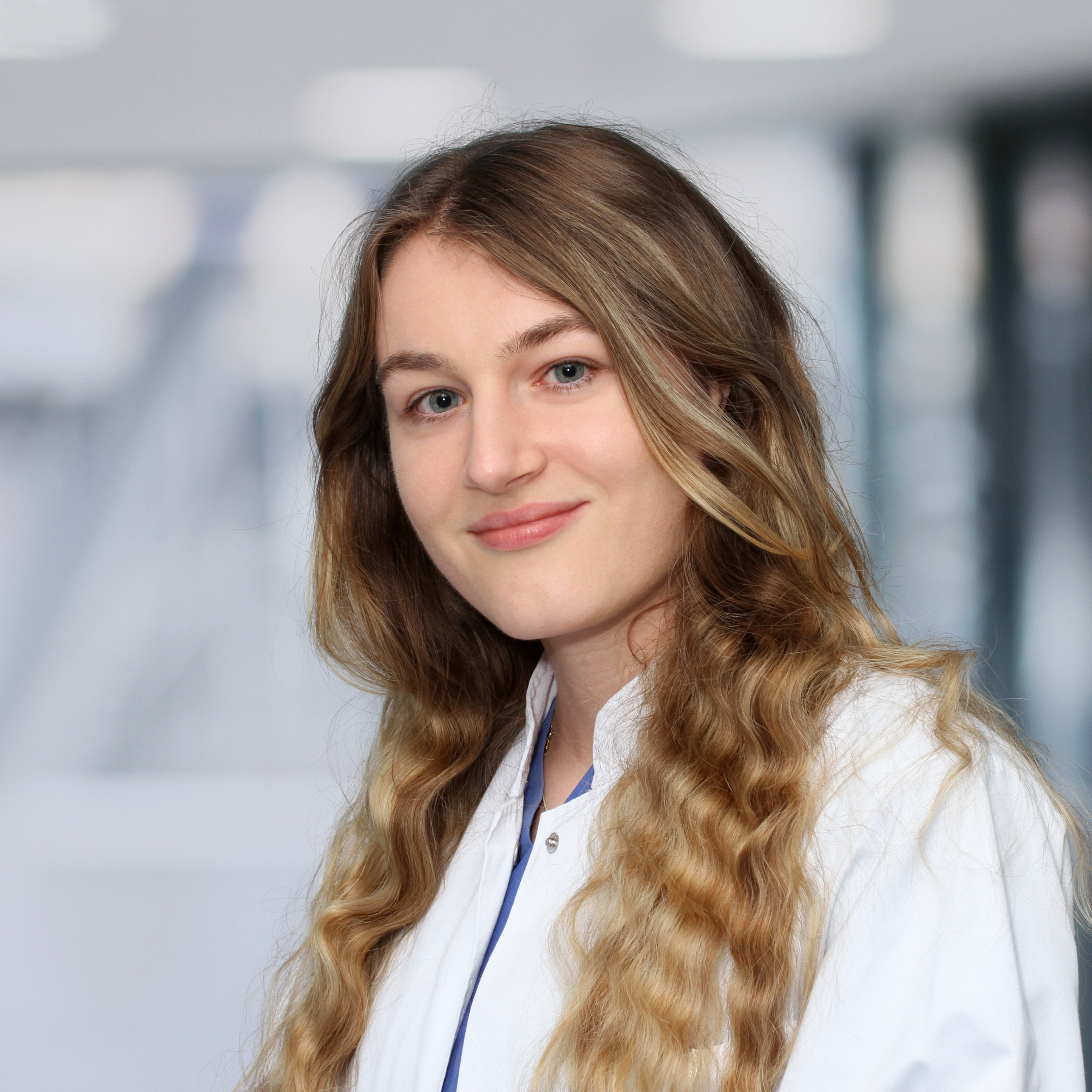 Frau Constanze Single