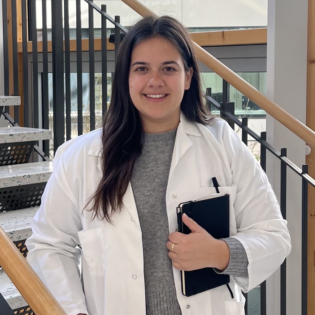 Frau Johanna Ruth Tischlarik