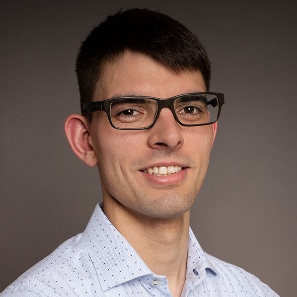 Herr Steffen Hettler