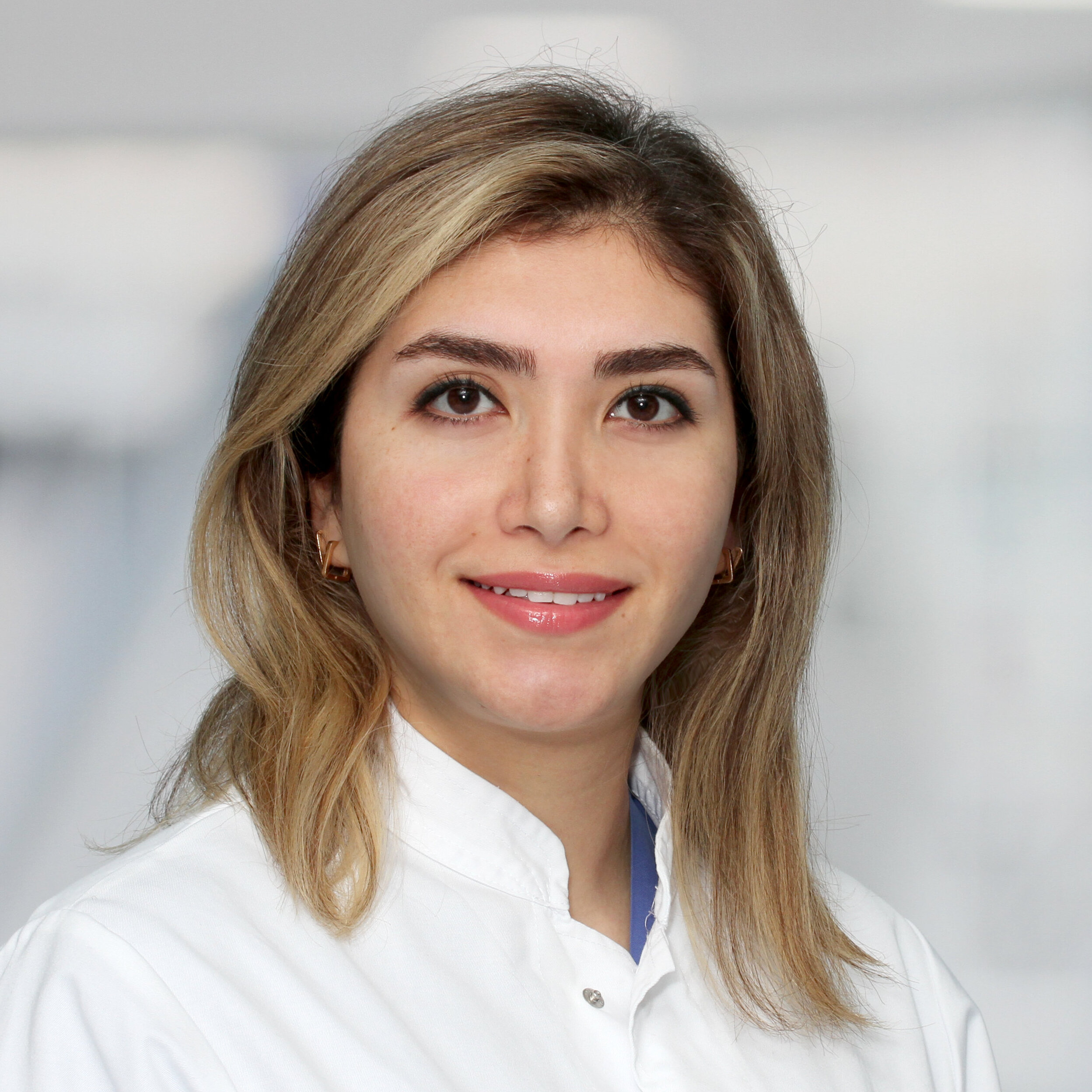 Dr. (TUMS) Mariam Sadat Seyedrezaie