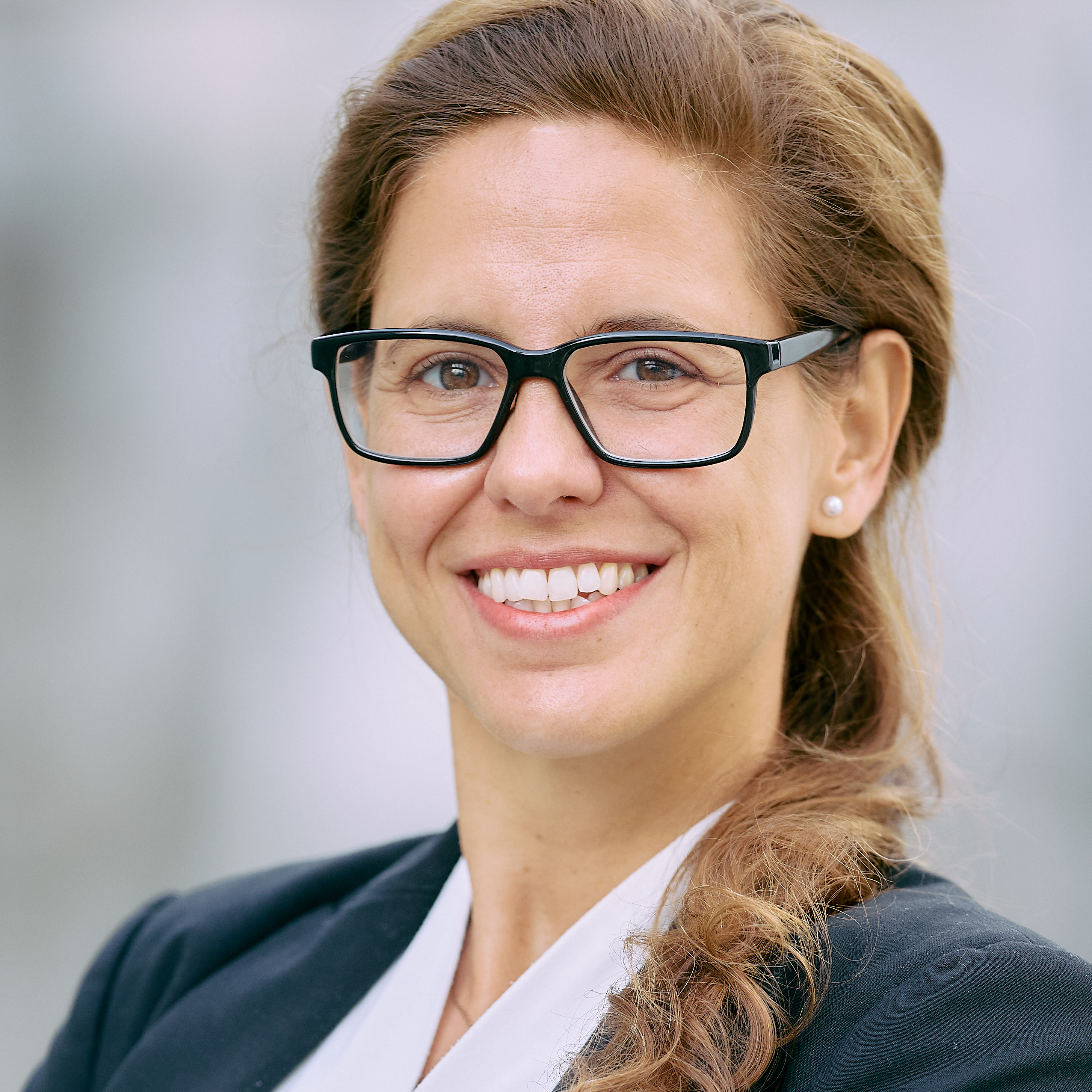 Univ.-Prof. Dr. Marcella Esteves Oliveira