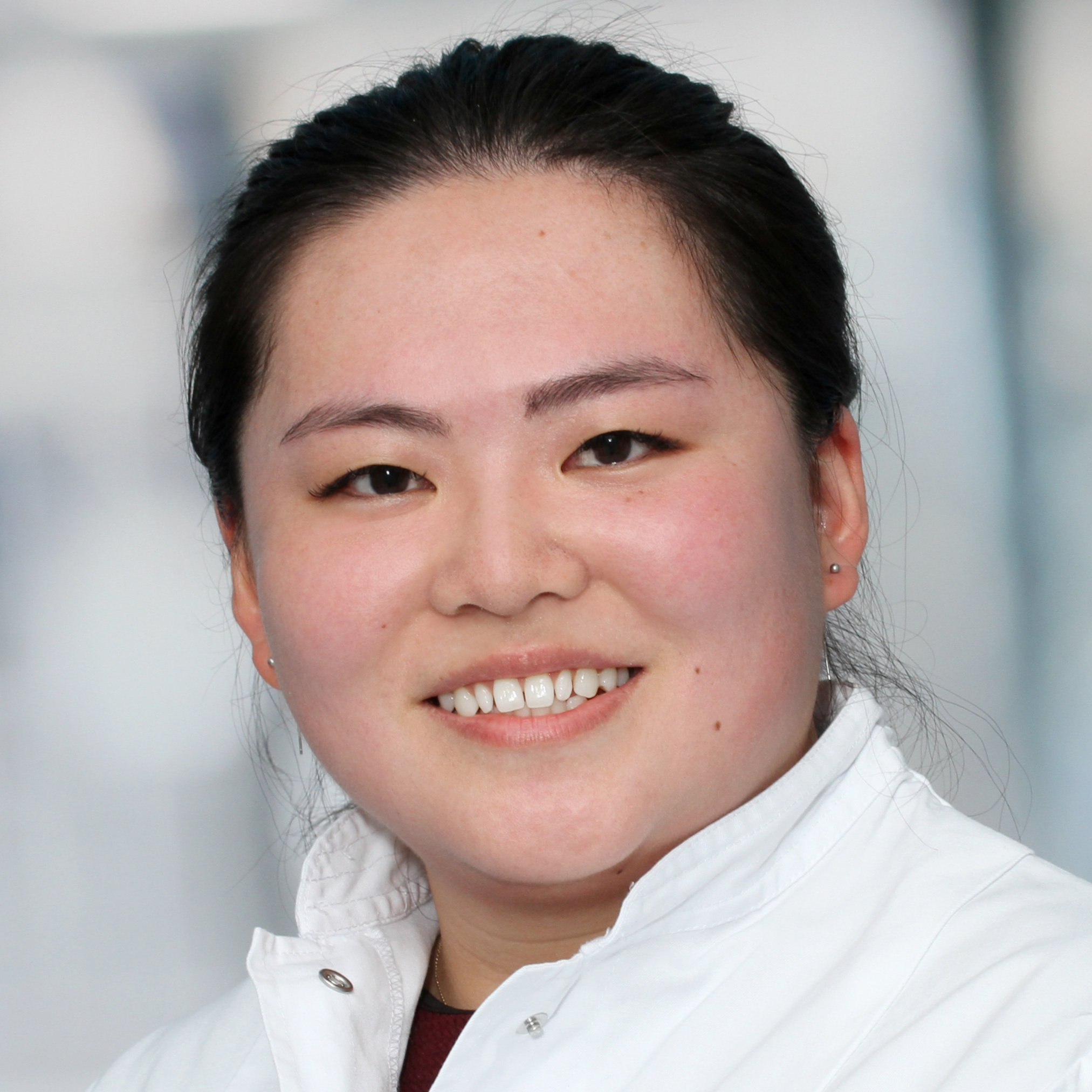 dr. med. Wushuang Wang